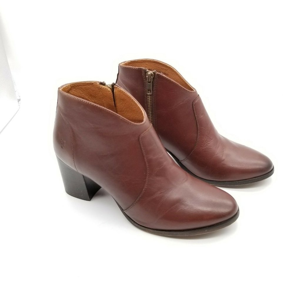Frye Nora Redwood Heeled Leather Ankle Booties
